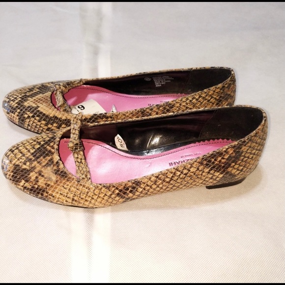 Issac Mizrahi for Target Snakeskin Ballet flat❤️ - Picture 2 of 4